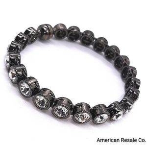 $89 SILPADA K&R Swarovski Crystal Glamour Bangle Bracelet KRB0098 -Black